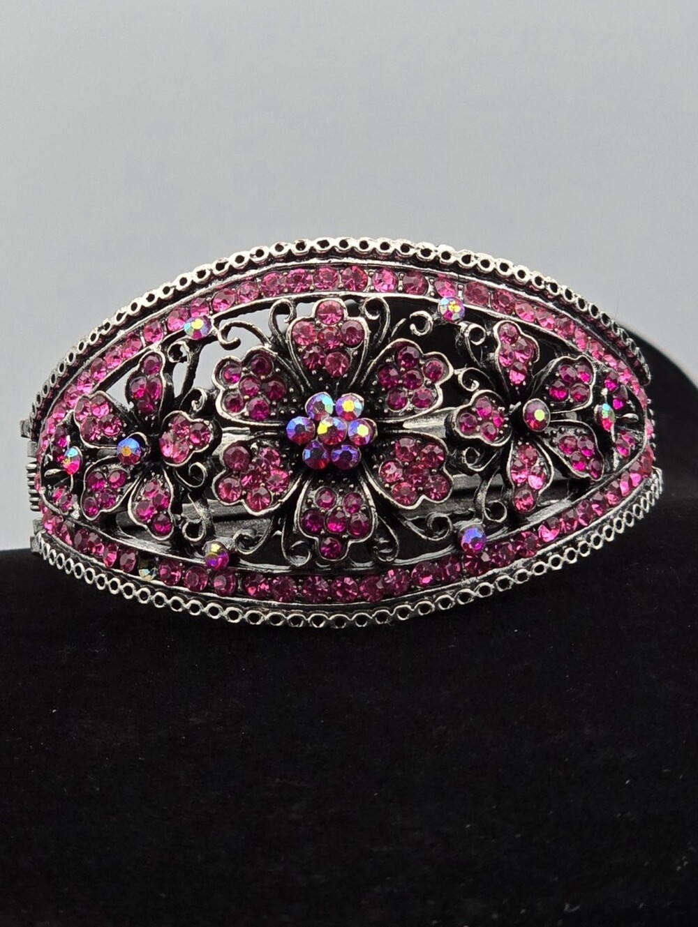 Vintage Silver Tone Hinged Clamper Bracelet With Sparkly Pink Rhinestones